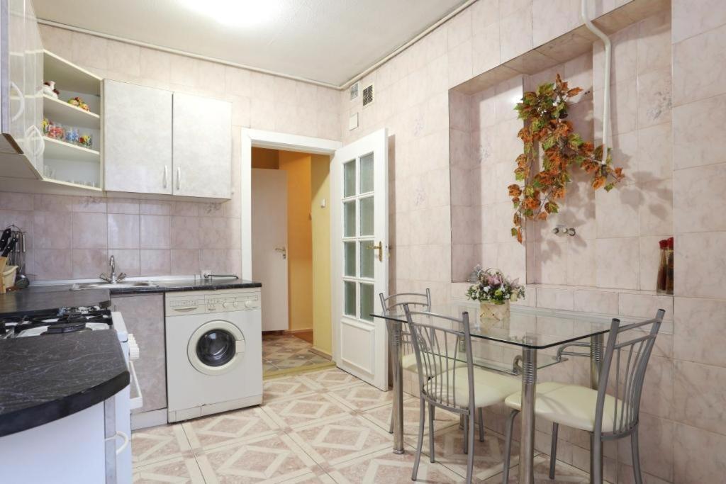 Вулиця 20Г,Мала Житомирська Kiev Exterior foto